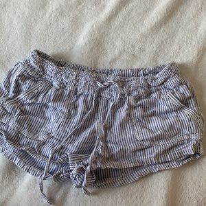 (5 for 10$) beachy shorts!
